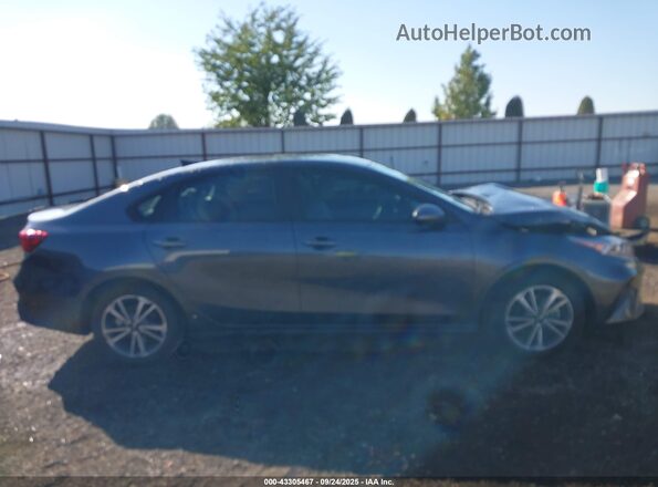 3KPF24AD5PE658153 2023 KIA FORTE Gray Widok wnętrza 360 stopni