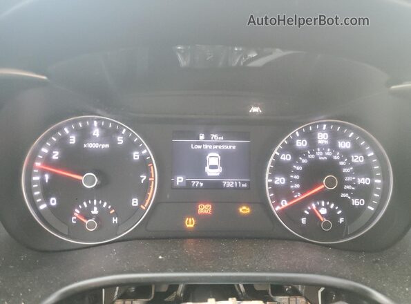 3KPF24AD6LE184353 2020 KIA FORTE Black Widok zestawu wskaźników