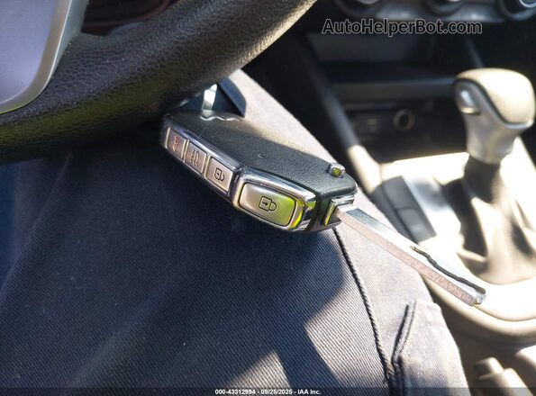 3KPF24AD7NE494238 2022 KIA FORTE Серый Вид панели приборов