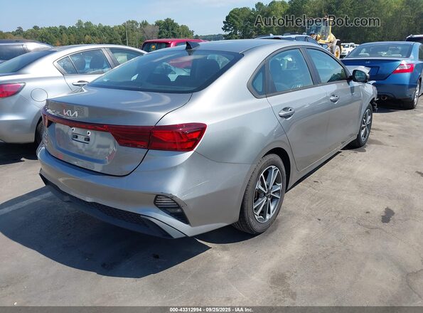 3KPF24AD7NE494238 2022 KIA FORTE Серый Задняя правая четверть