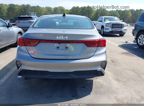 3KPF24AD7NE494238 2022 KIA FORTE Серый 