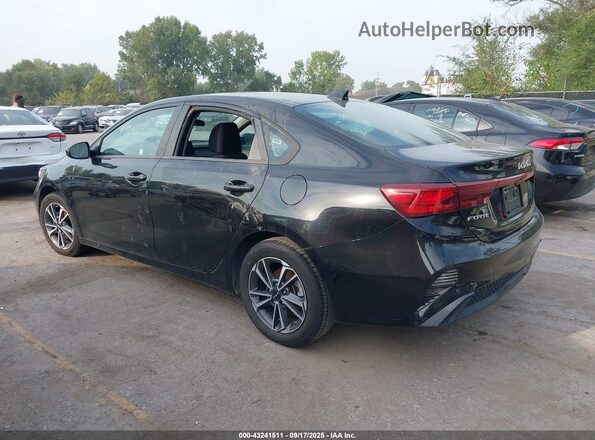 3KPF24AD8NE430693 2022 KIA FORTE Black Tył lewy