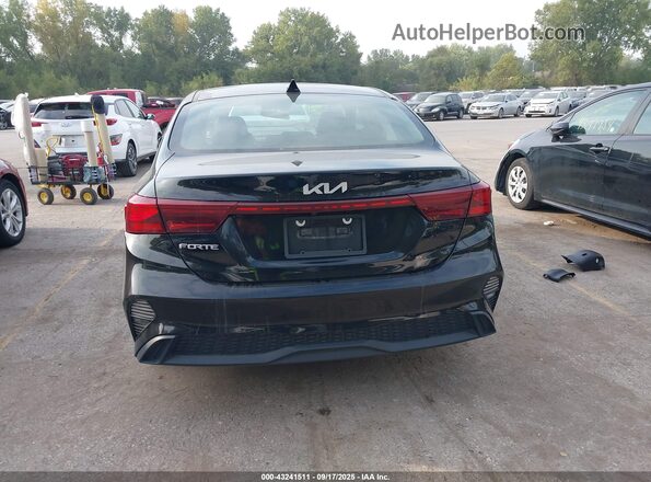 3KPF24AD8NE430693 2022 KIA FORTE Black 