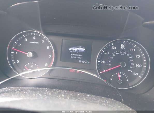3KPF24AD9LE233870 2020 KIA FORTE White Вид задніх сидінь