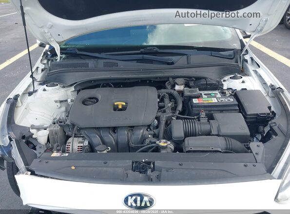 3KPF24AD9LE233870 2020 KIA FORTE White Вид ззаду