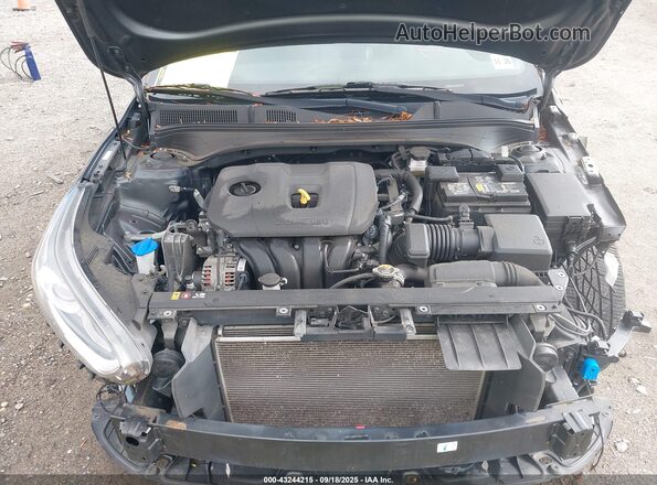 3KPF34ADXME367690 2021 KIA FORTE Gray Rear view