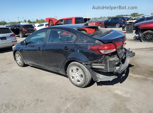 3KPFK4A74JE218538 2018 KIA FORTE Black 