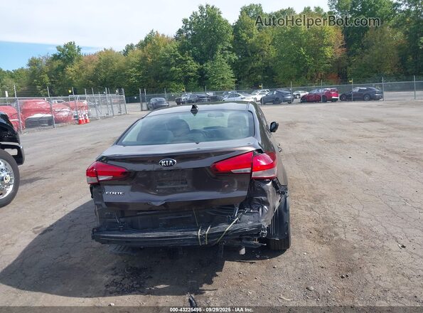 3KPFL4A74JE216849 2018 KIA FORTE Brown 