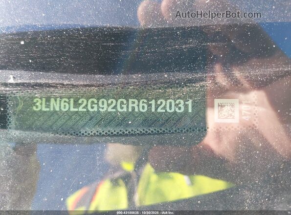 3LN6L2G92GR612031 2016 LINCOLN MKZ Gray Вид підкапотного простору