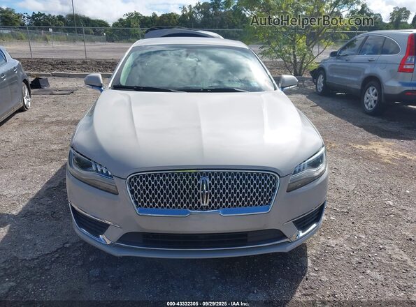 3LN6L5A98LR618095 2020 LINCOLN MKZ White Вид щитка приладів
