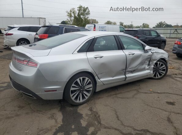 3LN6L5F91JR628764 2018 LINCOLN MKZ Серебряный 