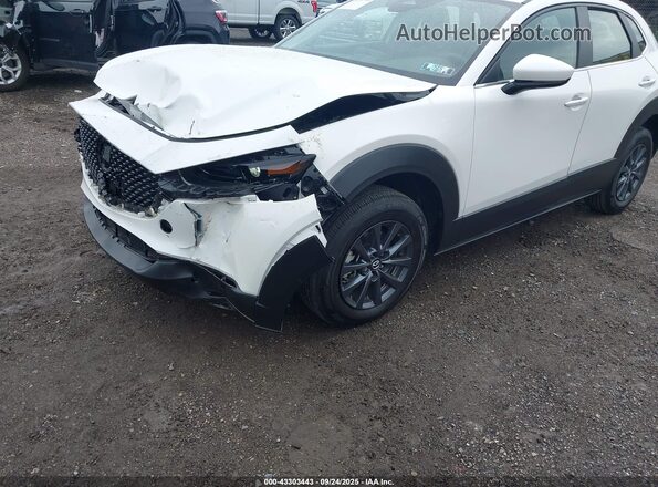 3MVDMBAMXSM757635 2025 MAZDA CX-30 White 