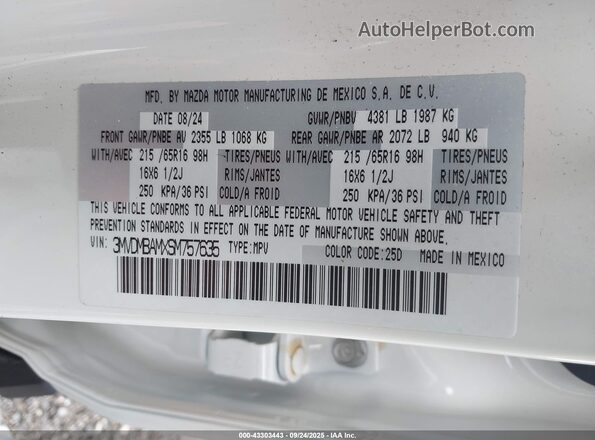 3MVDMBAMXSM757635 2025 MAZDA CX-30 White Vista del compartimento del motor