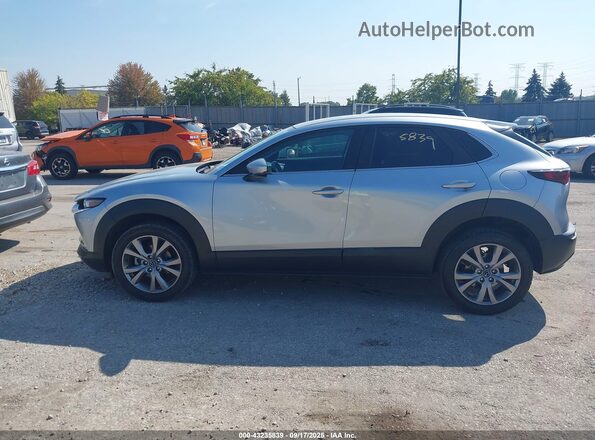 3MVDMBBL5MM205016 2021 MAZDA CX-30 Silver 360 interior view
