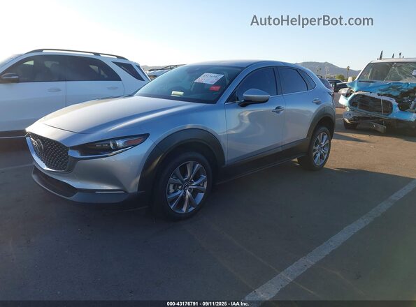 3MVDMBBL6MM271445 2021 MAZDA CX-30 Silver Front left