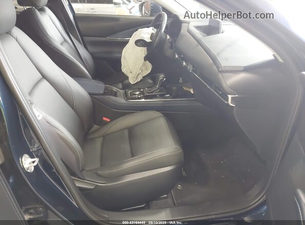 3MVDMBCL1MM219039 2021 MAZDA CX-30 Navy Вид салону спереду