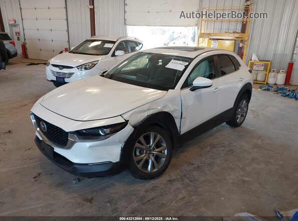 3MVDMBCL7MM212757 2021 MAZDA CX-30 White Vista frontal
