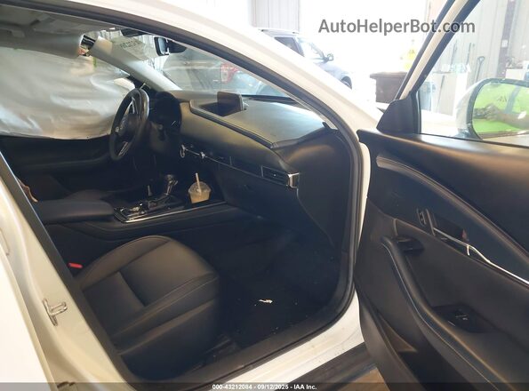 3MVDMBCL7MM212757 2021 MAZDA CX-30 White Vista interior delantera