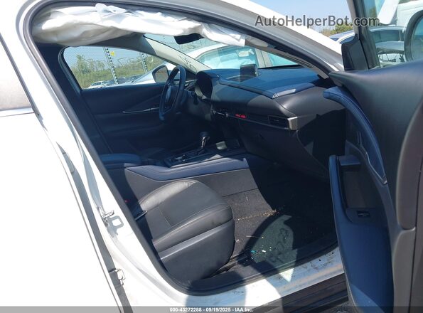 3MVDMBCL9LM106163 2020 MAZDA CX-30 Белый Вид салона спереди