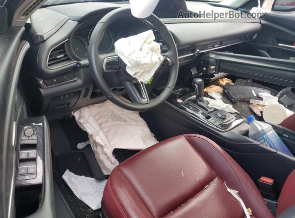 3MVDMBCM5SM801439 2025 MAZDA CX-30 Gray Dashboard view