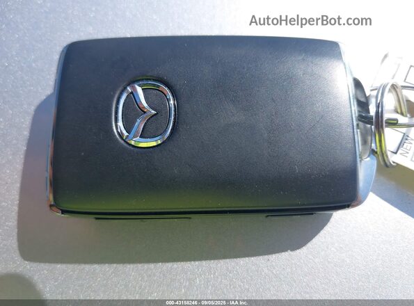 3MVDMBDL1LM105491 2020 MAZDA CX-30 Красный Вид панели приборов