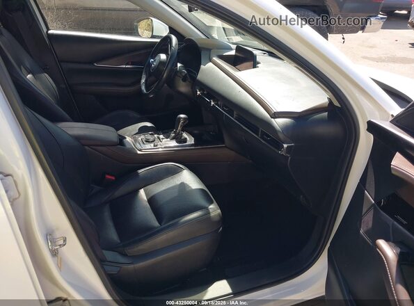 3MVDMBEM0LM133452 2020 MAZDA CX-30 Белый Вид салона спереди