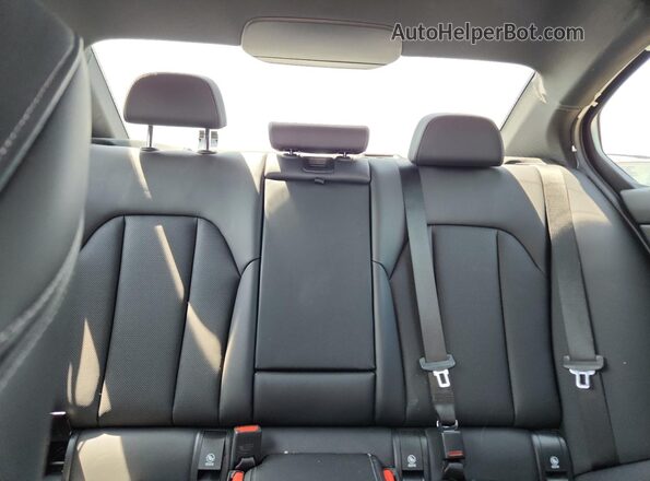 3MW49FF07P8C79977 2023 BMW M3 Серый Вид задних сидений