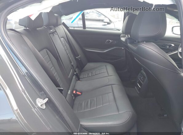 3MW49FF09R8E39506 2024 BMW M3 Gray Вид наклейки з VIN-кодом
