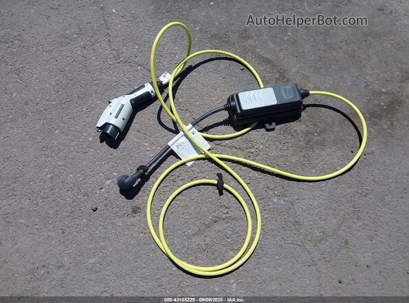 3MW5P7J09N8C42482 2022 BMW 3 SERIES White Vista del cuadro de instrumentos