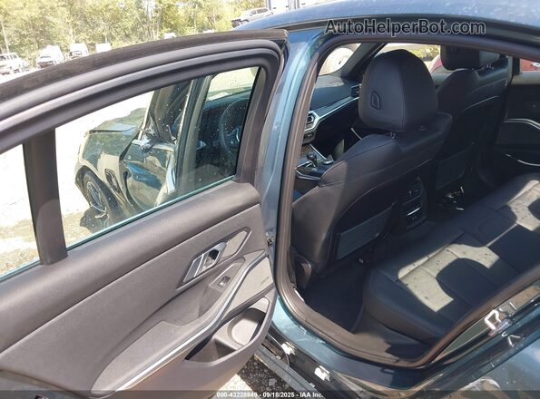 3MW5P9J07M8B73432 2021 BMW 7 SERIES Blue Вид наклейки з VIN-кодом