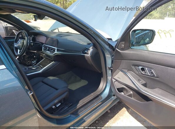 3MW5P9J07M8B73432 2021 BMW 7 SERIES Blue Вид салону спереду