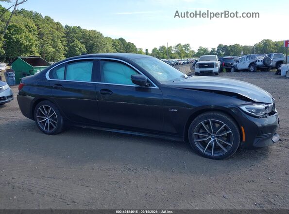 3MW5P9J09N8C72299 2022 BMW 3 SERIES Black უკანა სალონის ხედი