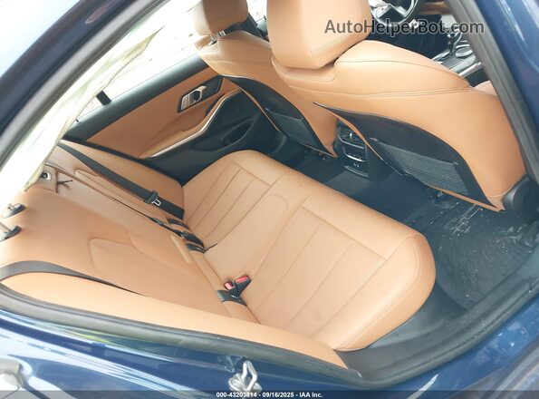3MW5R1J02N8C29404 2022 BMW 3 SERIES Blue Widok naklejki z numerem VIN