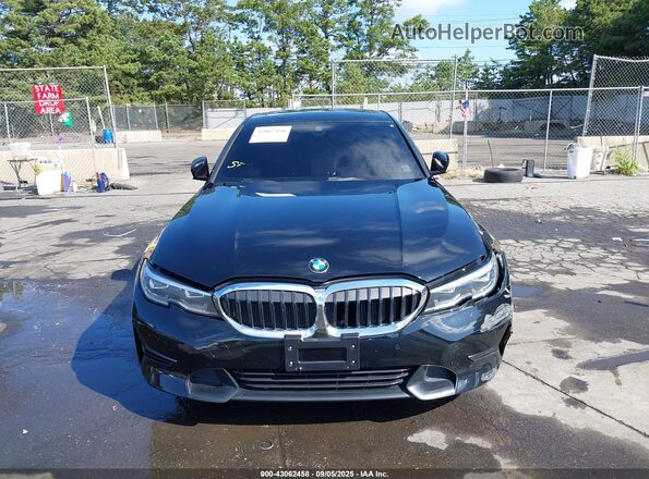 3MW5R7J02N8C28577 2022 BMW 3 SERIES Черный Вид задней части салона