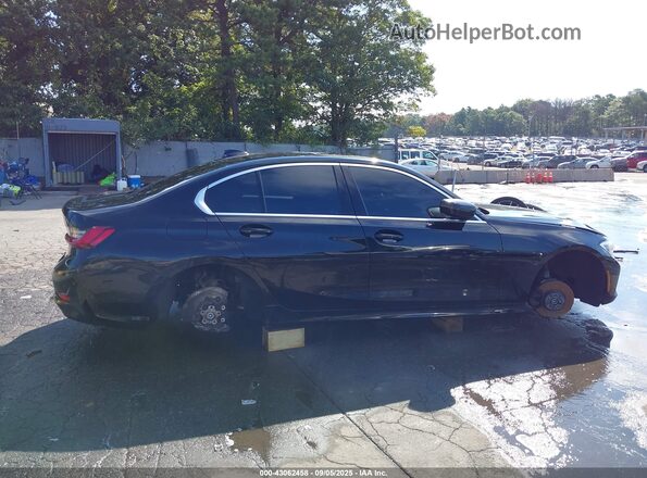 3MW5R7J02N8C28577 2022 BMW 3 SERIES Черный Панорамный вид салона 360°