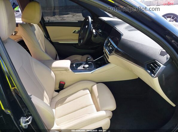3MW5R7J02N8C28577 2022 BMW 3 SERIES Черный Вид салона спереди