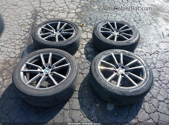 3MW5R7J02N8C28577 2022 BMW 3 SERIES Черный 