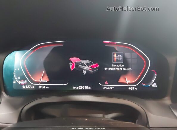 3MW5R7J04M8C03677 2021 BMW 7 SERIES Gray Widok tylnych siedzeń