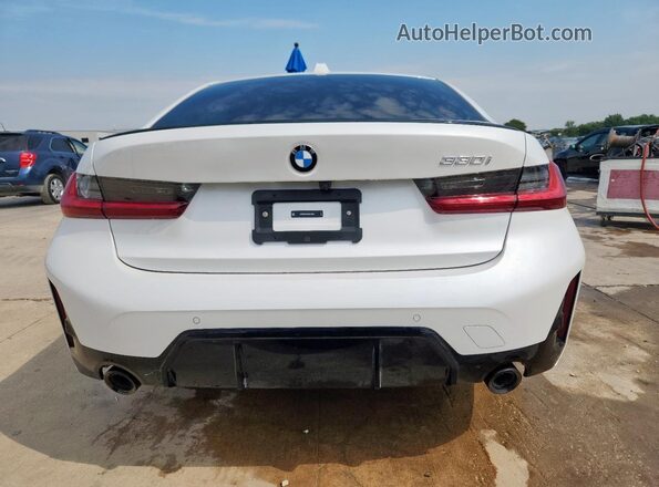 3MW69CW04S8F44029 2025 BMW 3 SERIES White Rear view