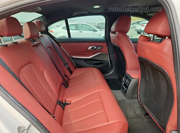 3MW69CW04S8F44029 2025 BMW 3 SERIES White Rear seats view