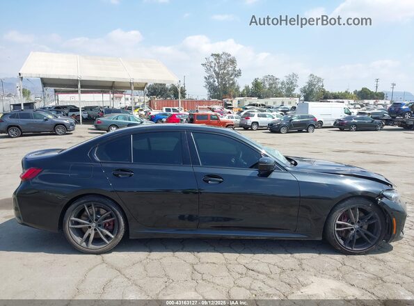 3MW69FF00R8E09383 2024 BMW 3 SERIES Black Widok wnętrza z tyłu