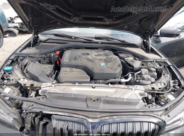 3MW69FF00R8E09383 2024 BMW 3 SERIES Black Widok z tyłu