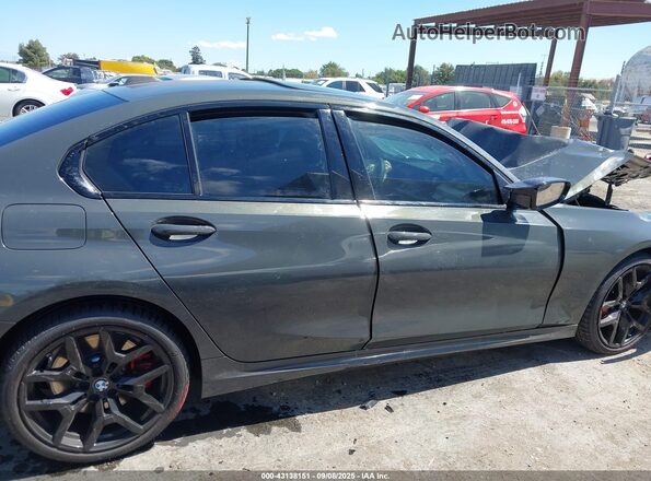 3MW69FT08S8F19706 2025 BMW M3 Gray სალონის 360-გრადუსიანი ხედი