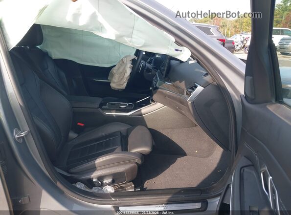 3MW89FF00P8D01707 2023 BMW 3 SERIES Gray Vista interior delantera