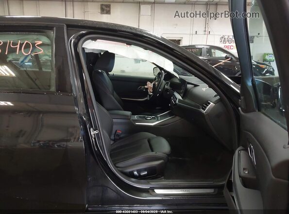 3MW89FF00P8D57937 2023 BMW 3 SERIES Черный Вид салона спереди