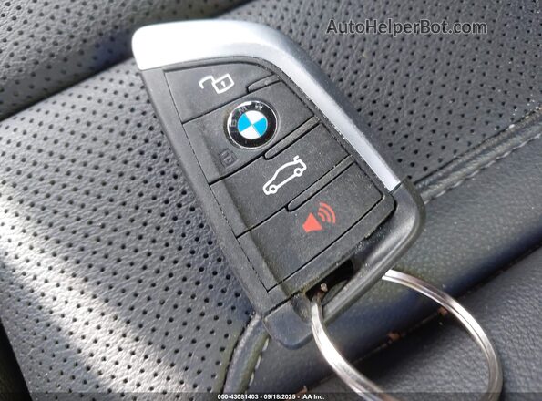 3MW89FF00P8D57937 2023 BMW 3 SERIES Черный Вид панели приборов