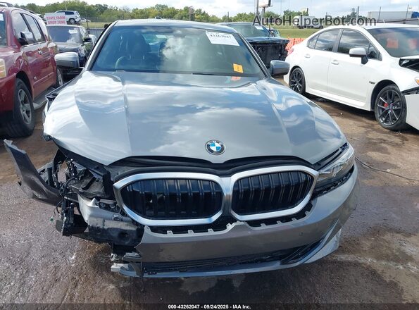 3MW89FF02P8D12613 2023 BMW 3 SERIES Gray Vista interior trasera