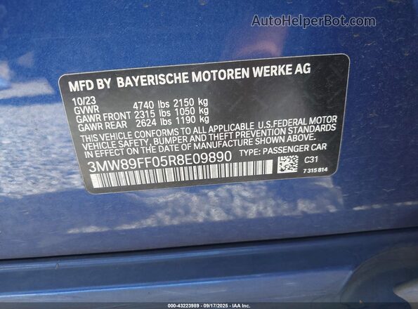 3MW89FF05R8E09890 2024 BMW 3 SERIES Blue Вид підкапотного простору