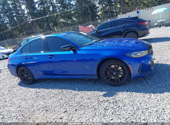 3MW89FF05R8E09890 2024 BMW 3 SERIES Blue Вид задньої частини салону