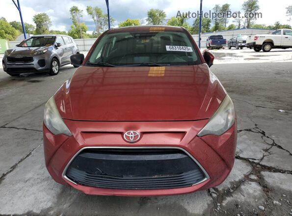 3MYDLBYV0JY301090 2018 TOYOTA YARIS Red 